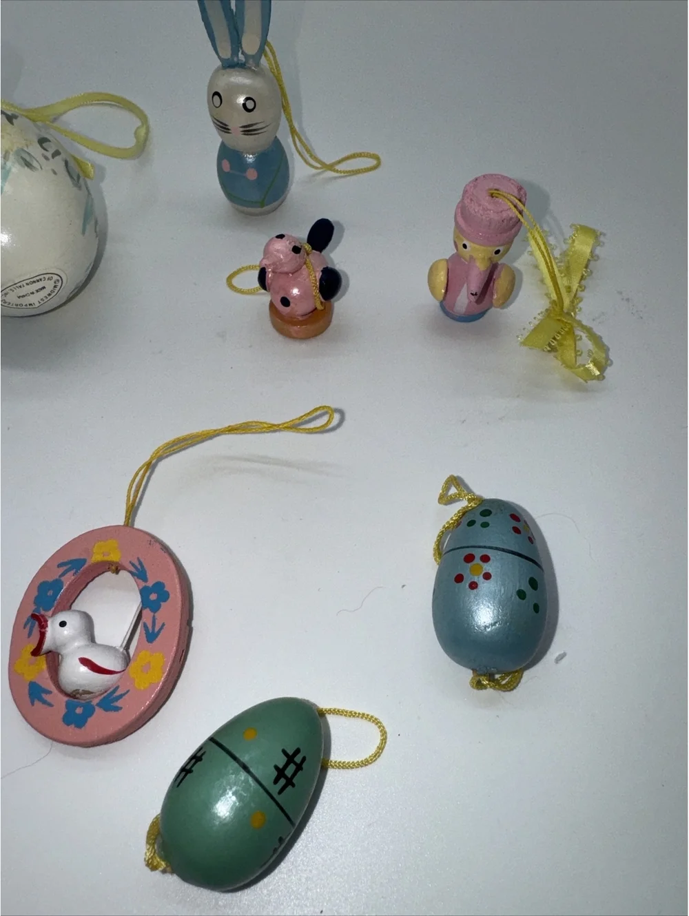Lot 11 VTG Wooden Miniature Easter Bunny Eggs Tree Ornaments .5-1.5”